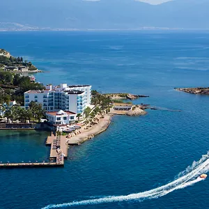 https://le-bleu-hotel-resort.kusadasihotels.org