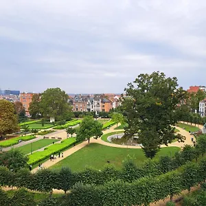 https://b-aparthotel-ambiorix.brusselshotelsbook.com