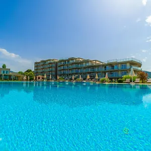 Paradise Hotel