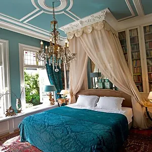 https://breitner-house.amsterdamhotelsnl.com